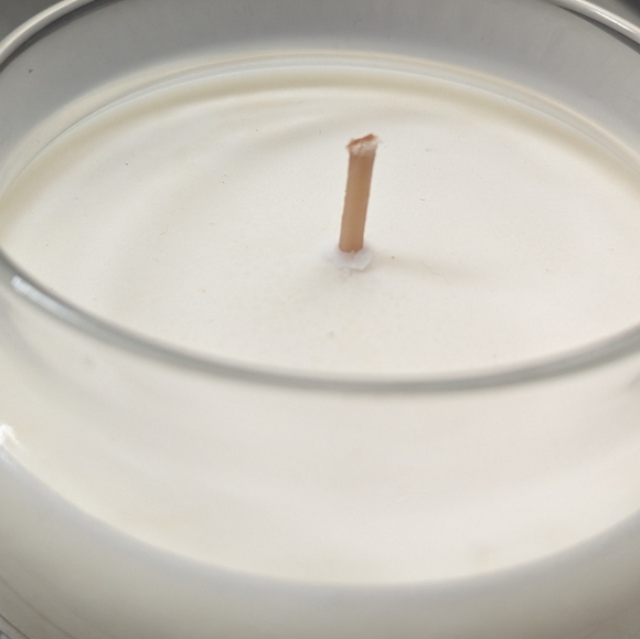 Lotion Cande! Fairy Secrets Moisturizing Lotion Candle NWT NEW - Picture 4 of 6